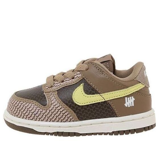 

Кроссовки x undefeated dunk low sp Nike, коричневый