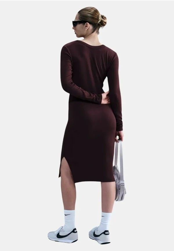 Платье-Футляр средней длины chill Nike Sportswear, Bordeaux — фото 3