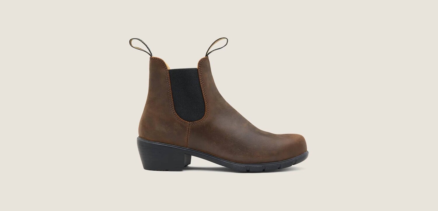 

Туфли W на каблуке 1673 цвета Antique Brown Blundstone
