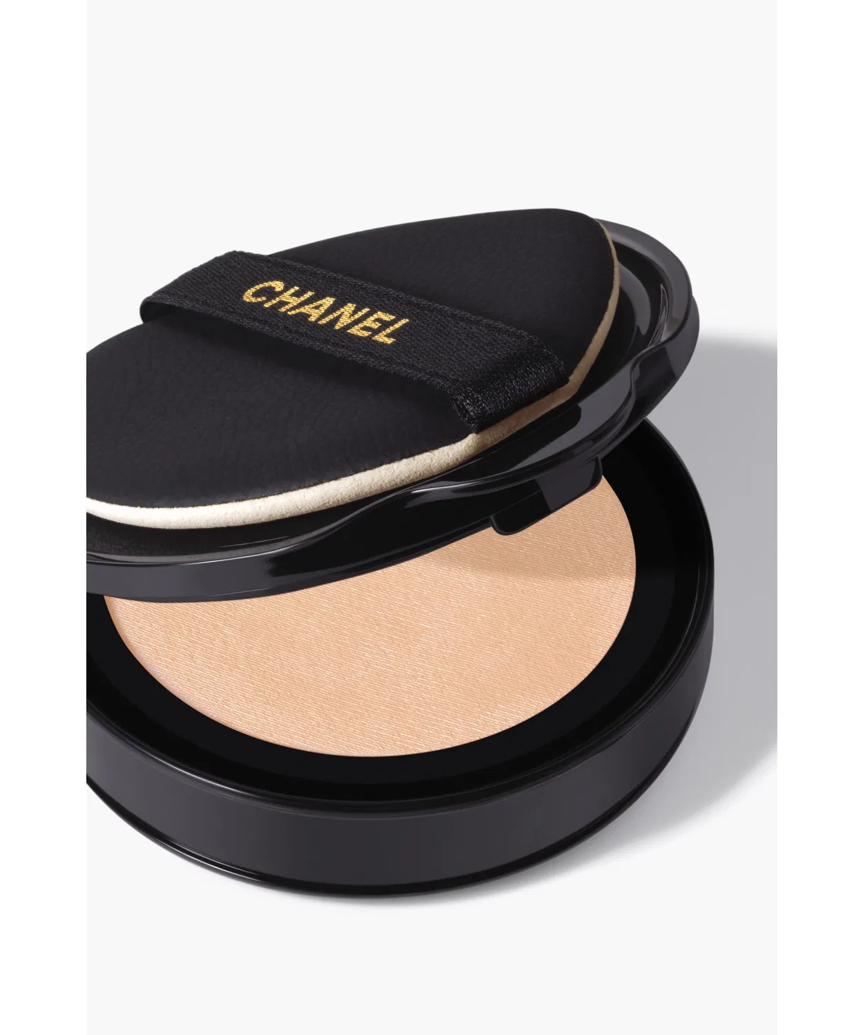Тональная основа-кушон Sublimage Le Teint Cushion Premium, рефилл, бренд Chanel — фото 3