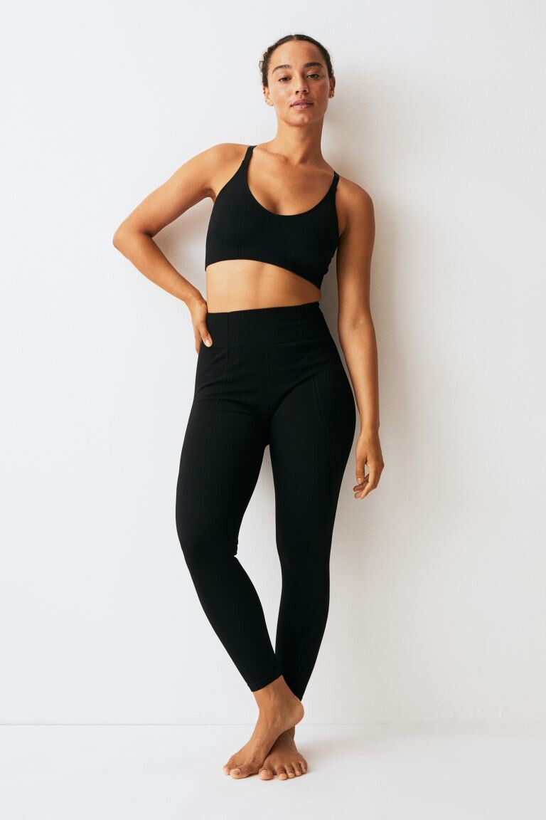 

Бесшовные спортивные тайтсы DryMove™ H&M