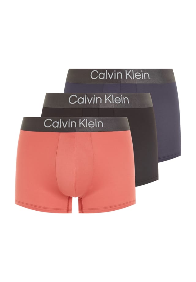 

Штаны 3 пары короткие Calvin Klein, черный