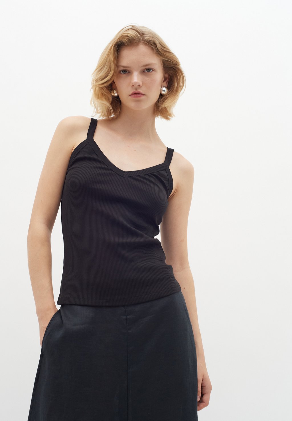 

Топ DAGNA InWear, черный