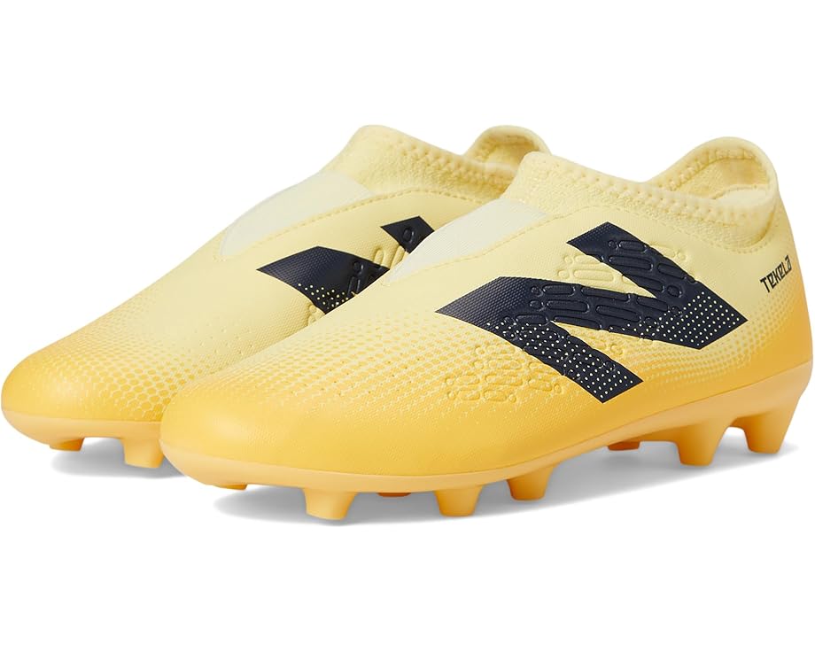 

Кроссовки New Balance Kids Tekela Magique FG V4+, цвет Parchment/Clementine/Hot Mango