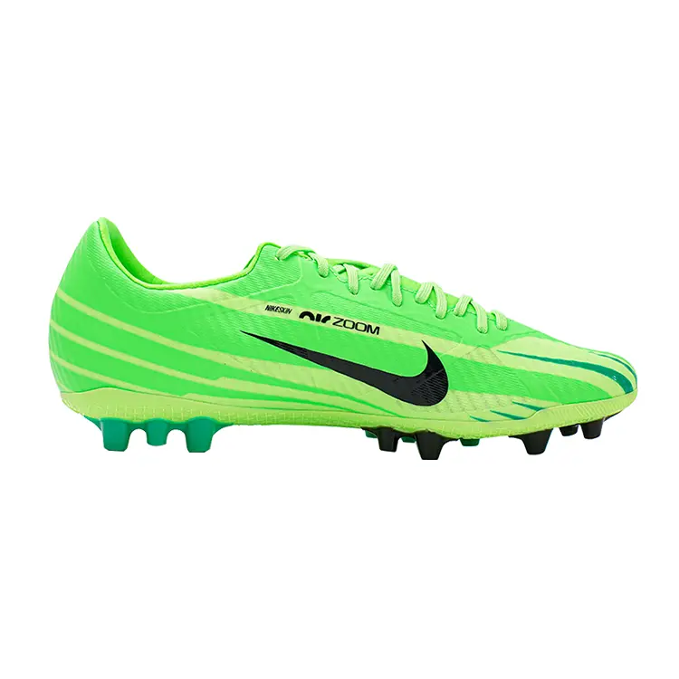 

Футбольные бутсы Air Zoom Vapor 15 мужские низкие черный Nike