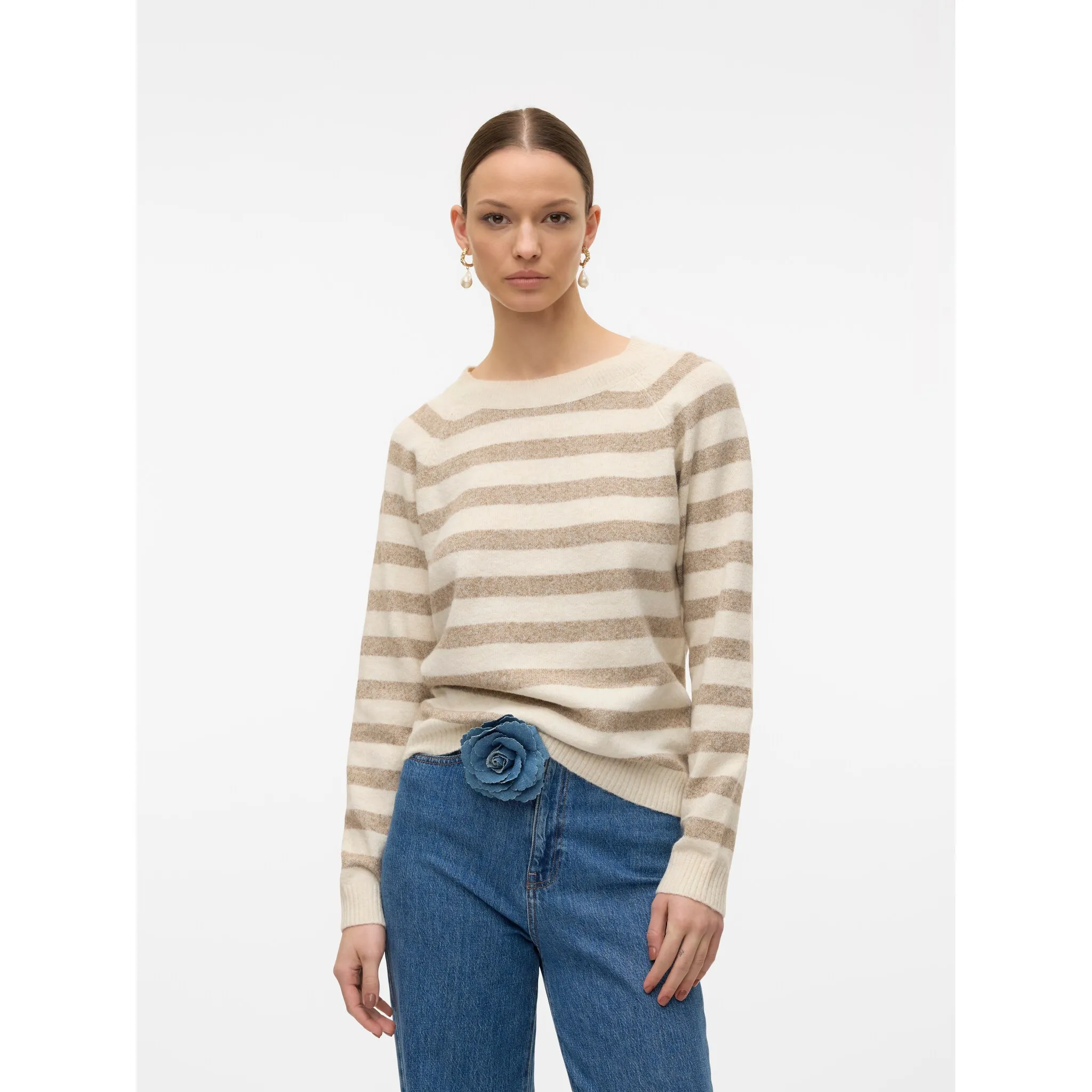 

Свитер Vero Moda с круглым вырезом "VMDOFFY LS O-NECK BLOUSE GA NOOS", цвет Birch Stripes:W. Sepia Tint