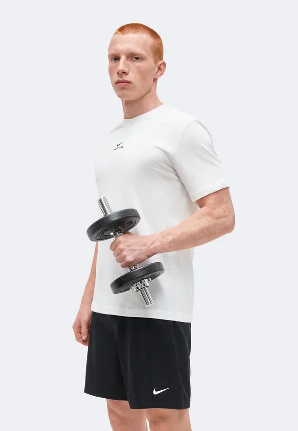 Футболка спортивная Nike Performance, белый/черный — фото 4