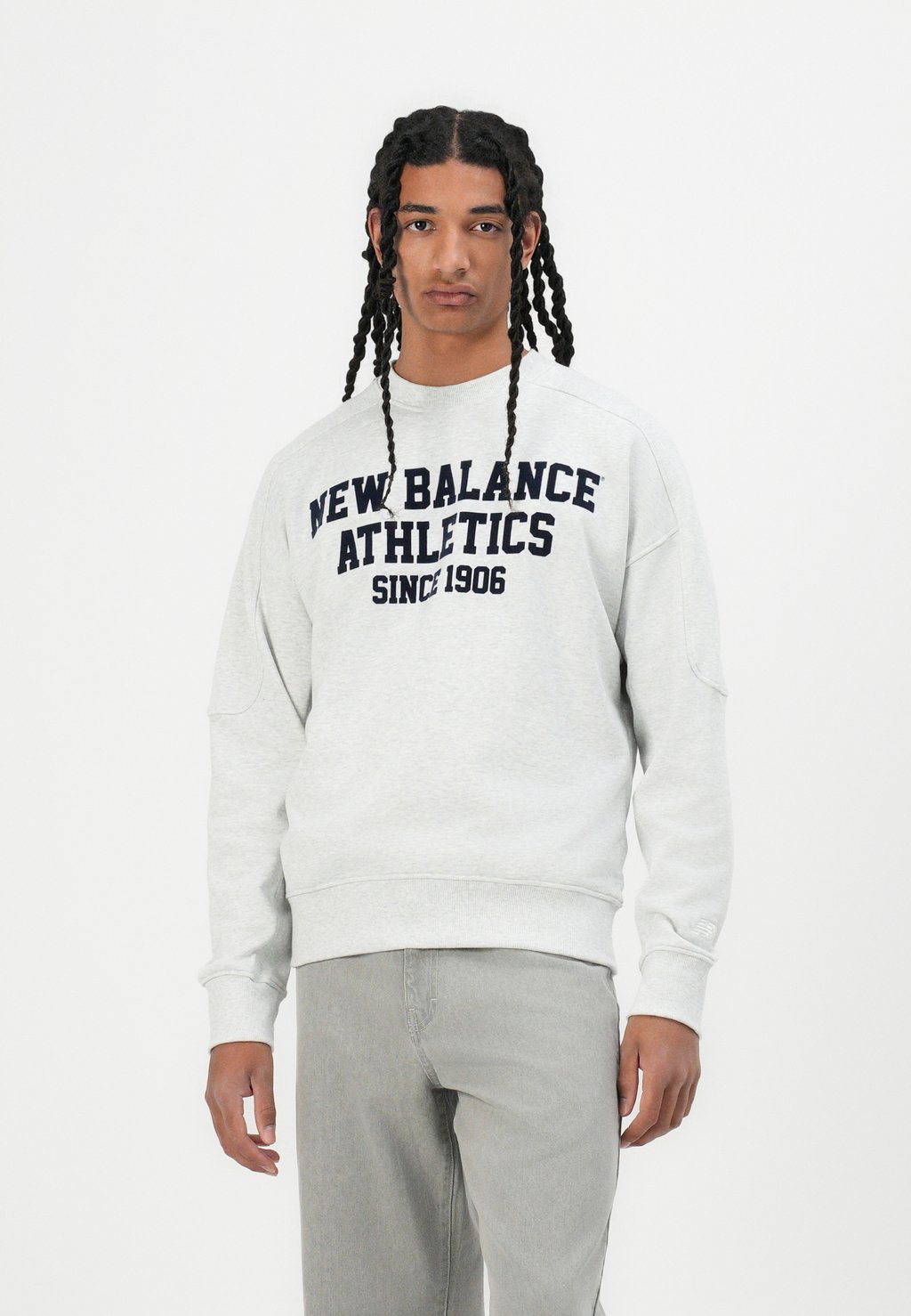 

Толстовка New Balance, серый