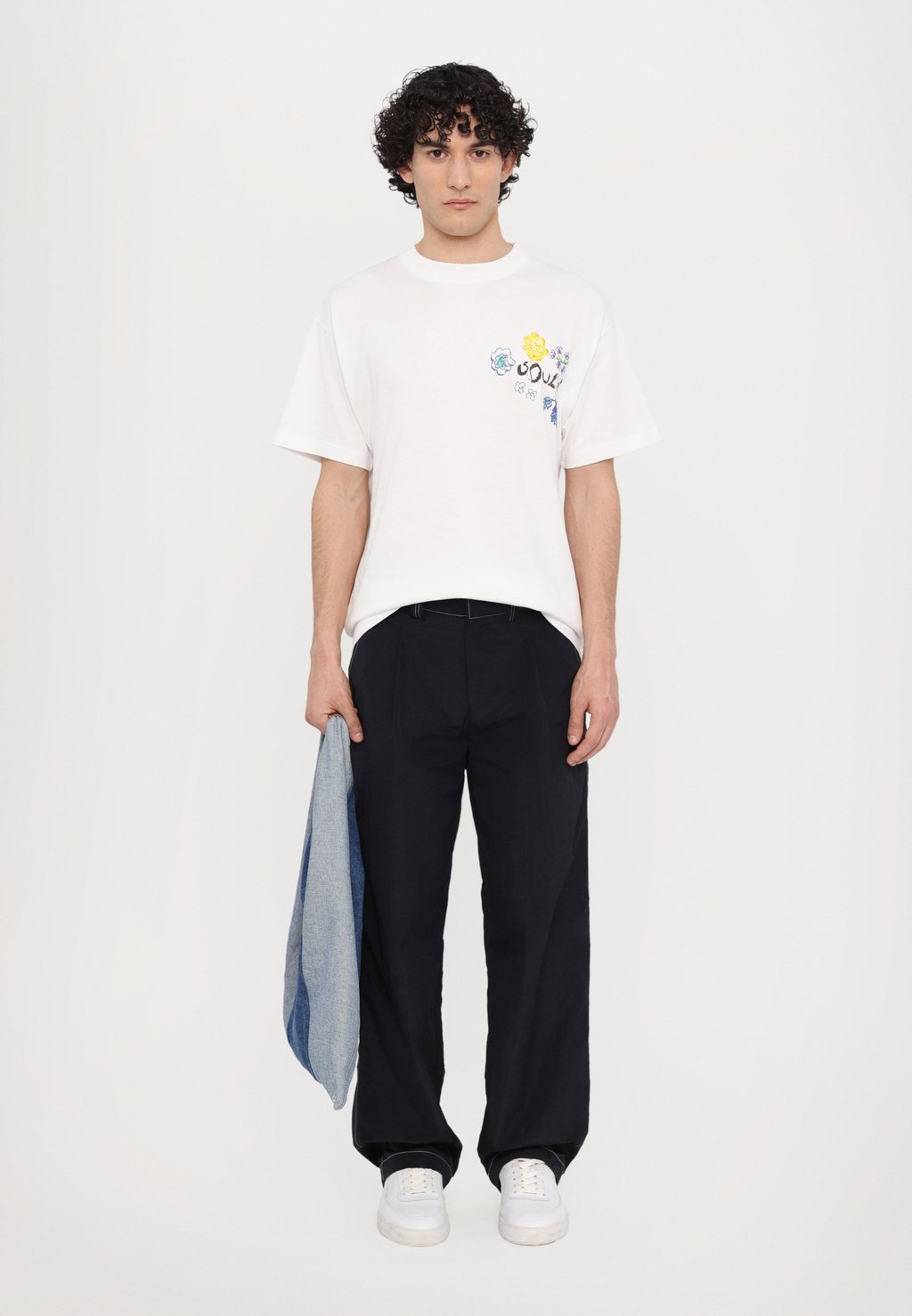 

Футболка с принтом KAI FLORA UNISEX Soulland, белый