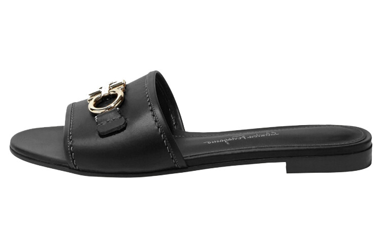 

Шлепанцы женские Ferragamo, черный