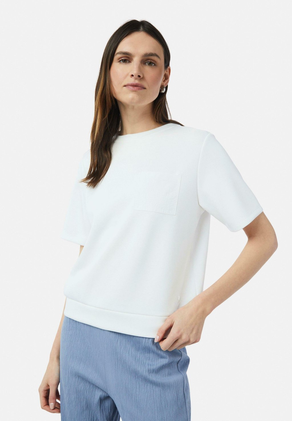

Базовая футболка AUS LEICHTEM comma casual identity, белый