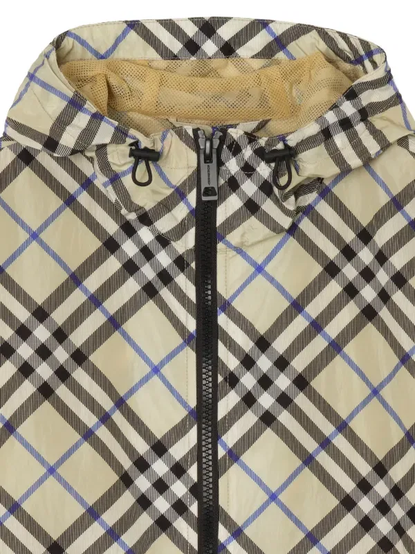 Куртка Burberry нейлоновая с капюшоном в клетку, бежевая — фото 2