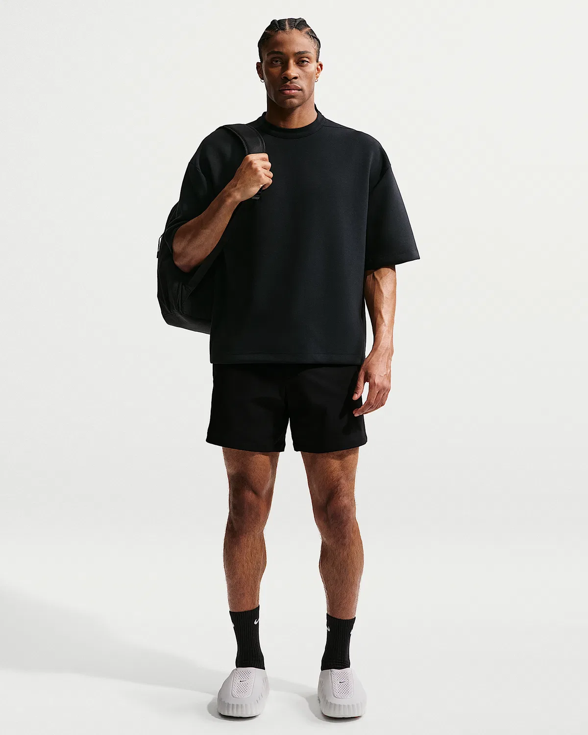 Мужская футболка Dri-FIT с коротким рукавом Nike 24.7 ImpossiblySoft, Black/Black/Dark Smoke Grey — фото 4