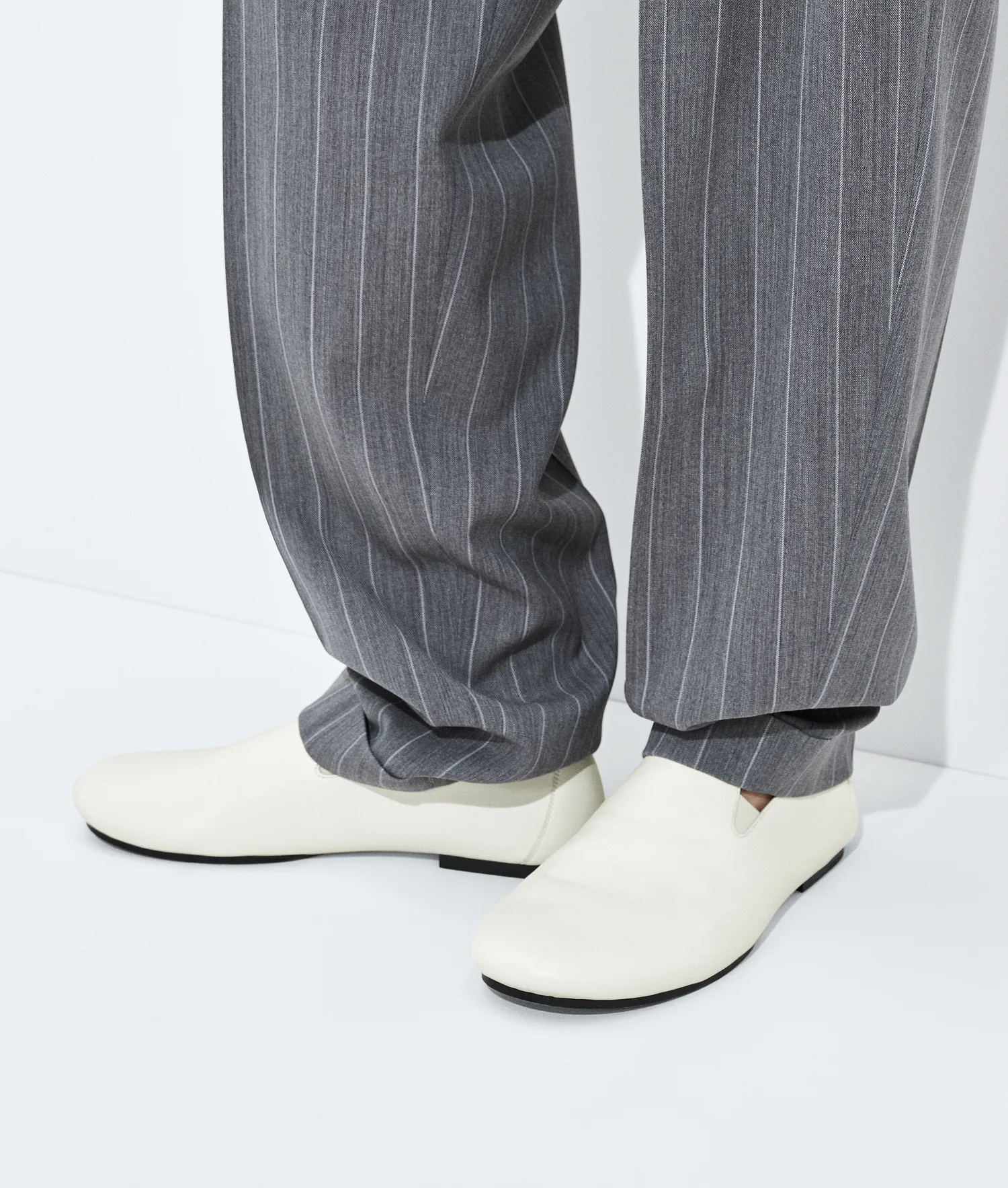 Туфли Rocco BOTTEGA VENETA, белый — фото 2