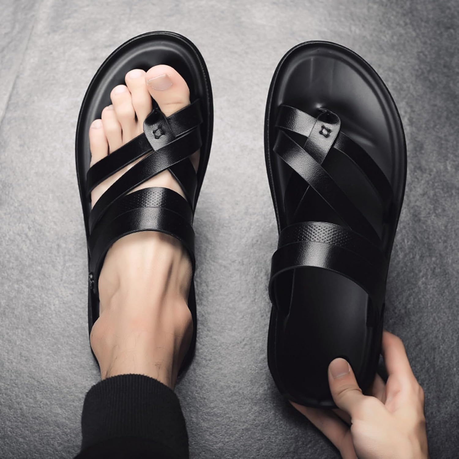Мужские летние шлепанцы WCXTY при Hallux Valgus, удобные слайдеры при подошвенном фасциите, римские ортопедические тапочки для косточки, черный — фото 2