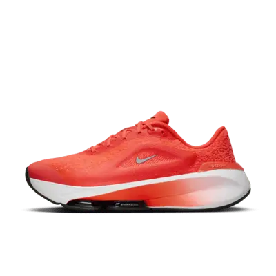 

Кроссовки Nike Versair, цвет Bright Crimson/Black/Lilac Bloom/Metallic Silver