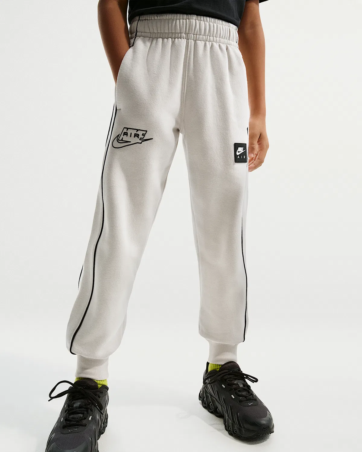 Детские спортивные штаны Nike Air из флиса, Light Bone/Black/Black — фото 2