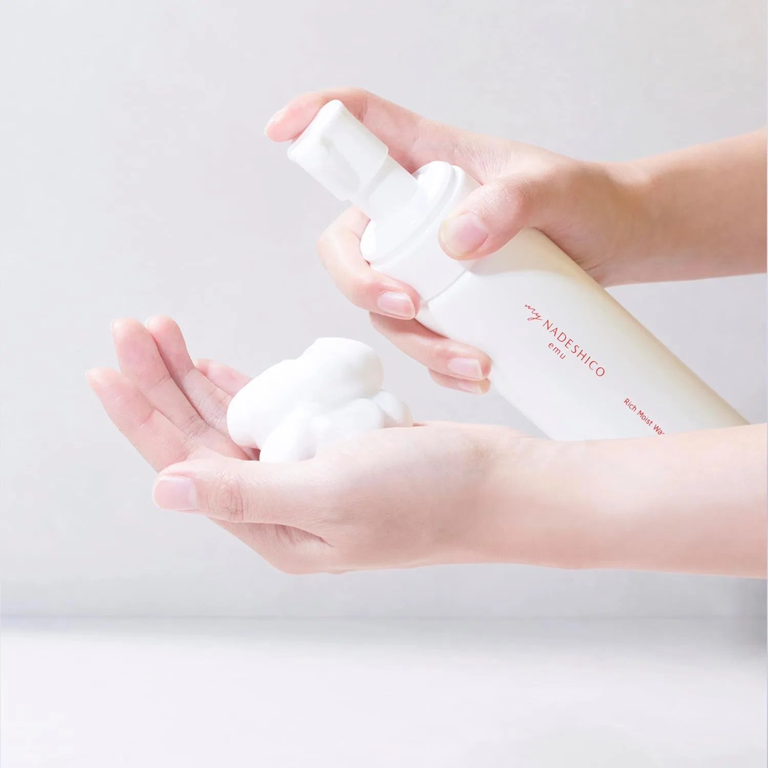 Гель для умывания My Nadeshico Rich Moist Wash, 200 мл, цитрусовый аромат — фото 3