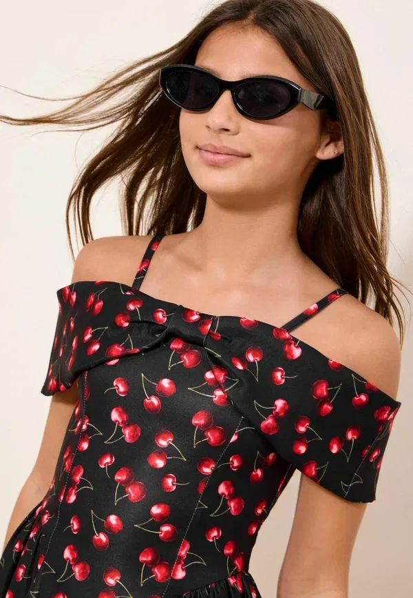 Платье Regular fit teen bow bardot dress Lipsy, вишнево-черный — фото 3