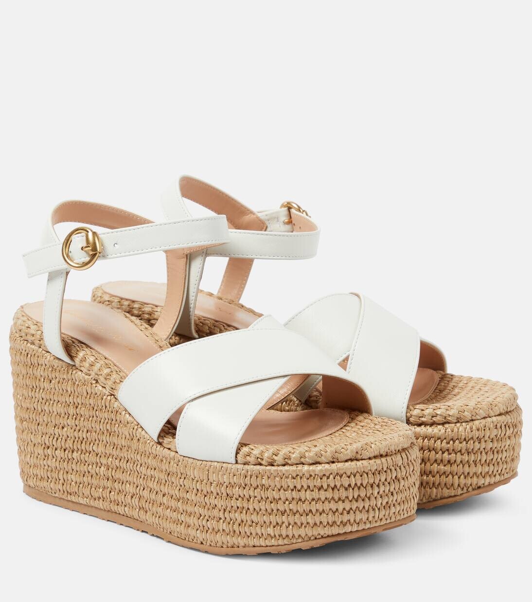 Замшевые босоножки на танкетке Gianvito Rossi, цвет white + naturale