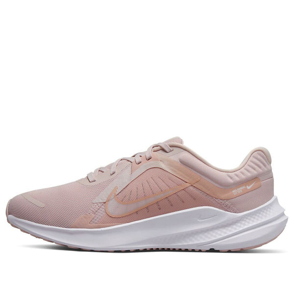 Кроссовки квест 5 Nike, розовый