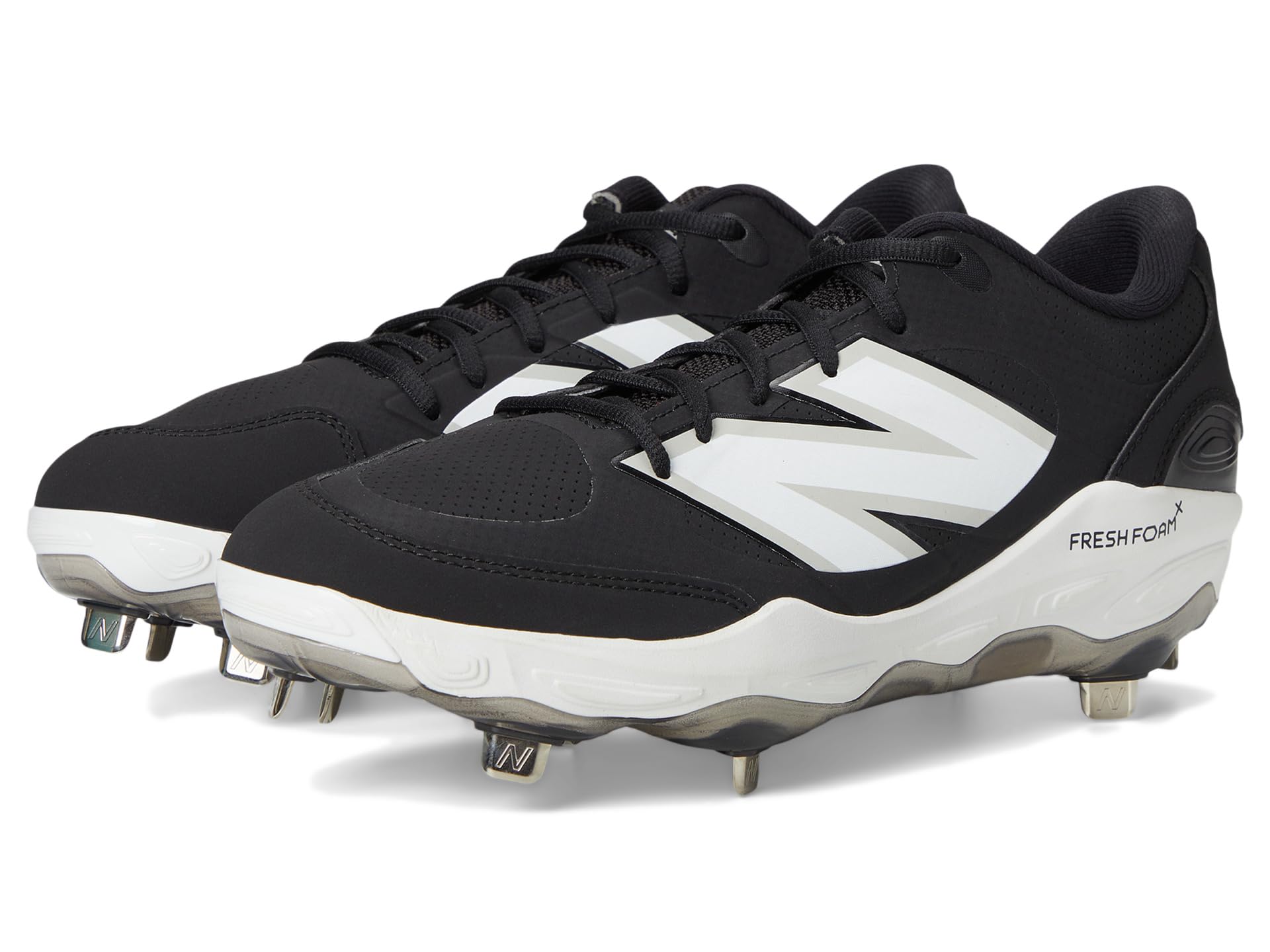 

Кроссовки New Balance Fresh Foam X 3000V7 Synthetic Baseball Cleats, черный/белый