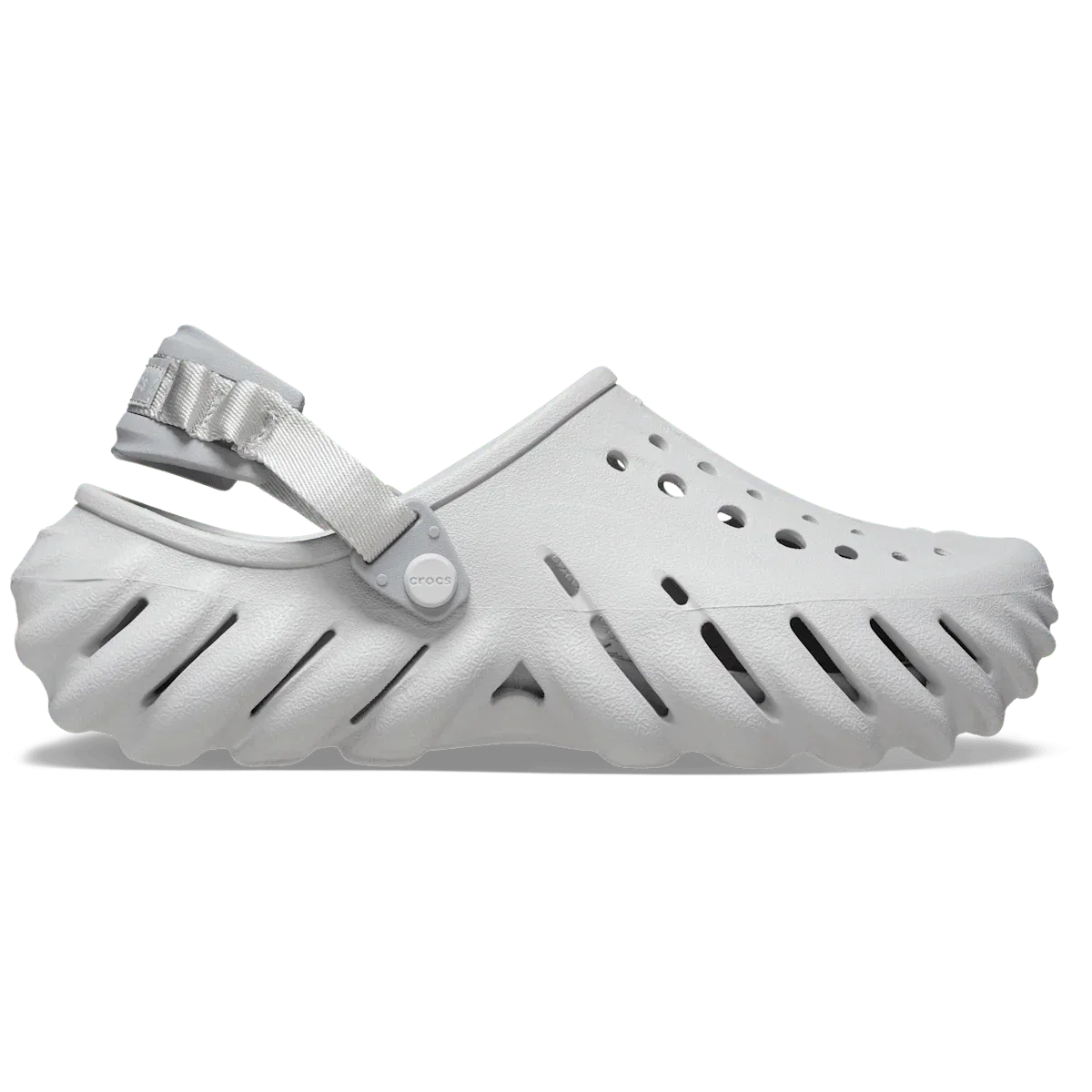 Echo Clog Crocs, Atmosphere