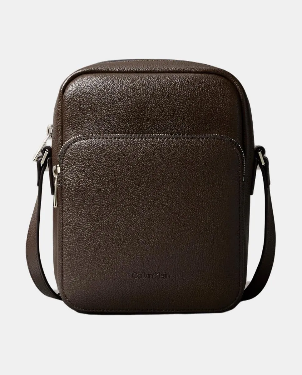 

Мини-сумка карго Calvin Klein, коричневый