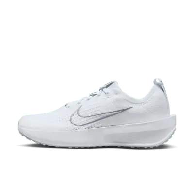 

Кроссовки Nike Interact Run, цвет White/Pure Platinum/Metallic Silver