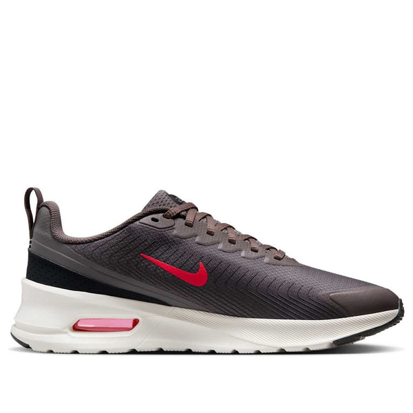 Кроссовки air max nuaxis Nike, коричневый — фото 2