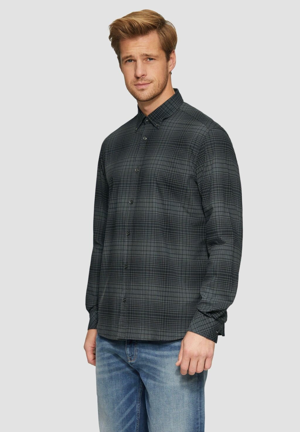 

Рубашка REGULAR FIT KARIERTES BUTTON-DOWN AUS STRETCH s.Oliver, серый
