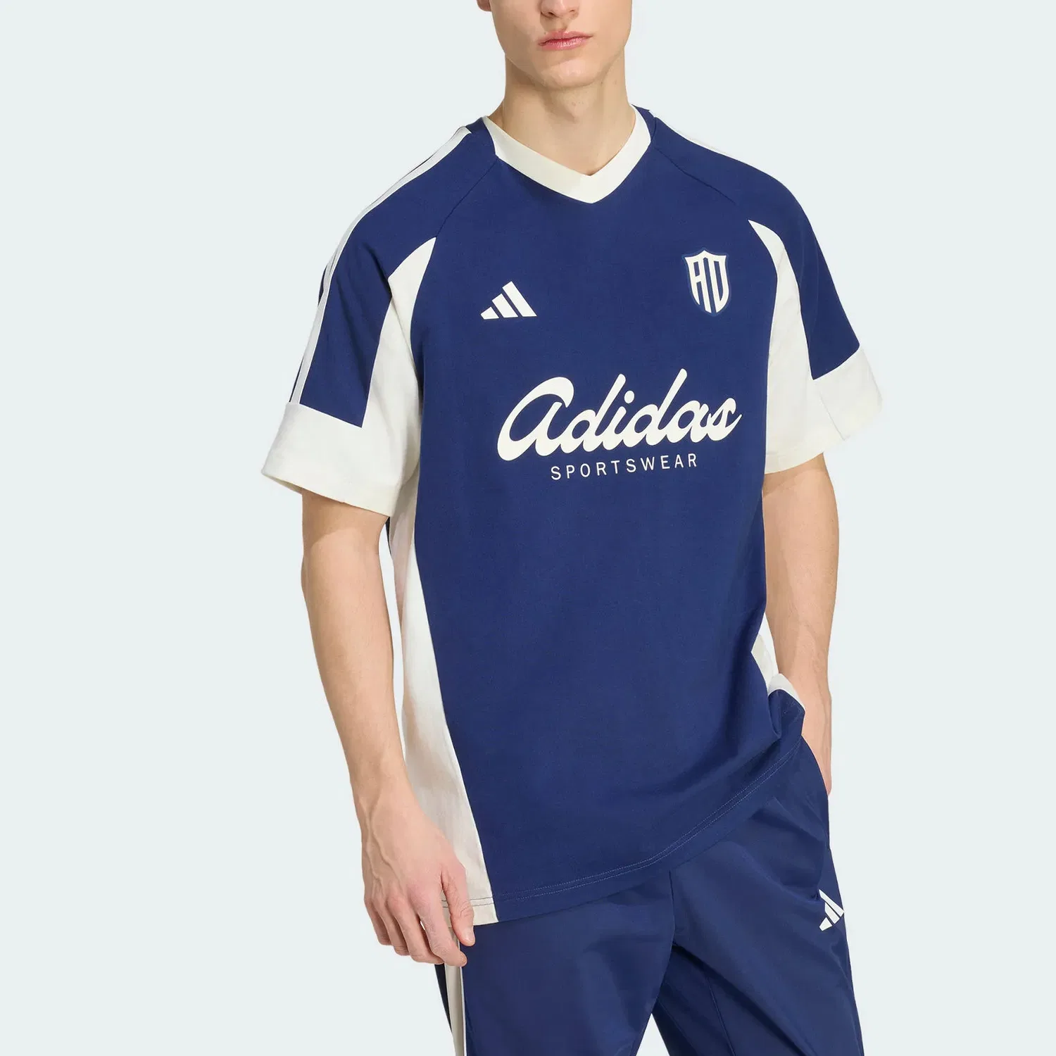 Футболка Adidas LUX TIRO SCRIPT темно-синяя — фото 4