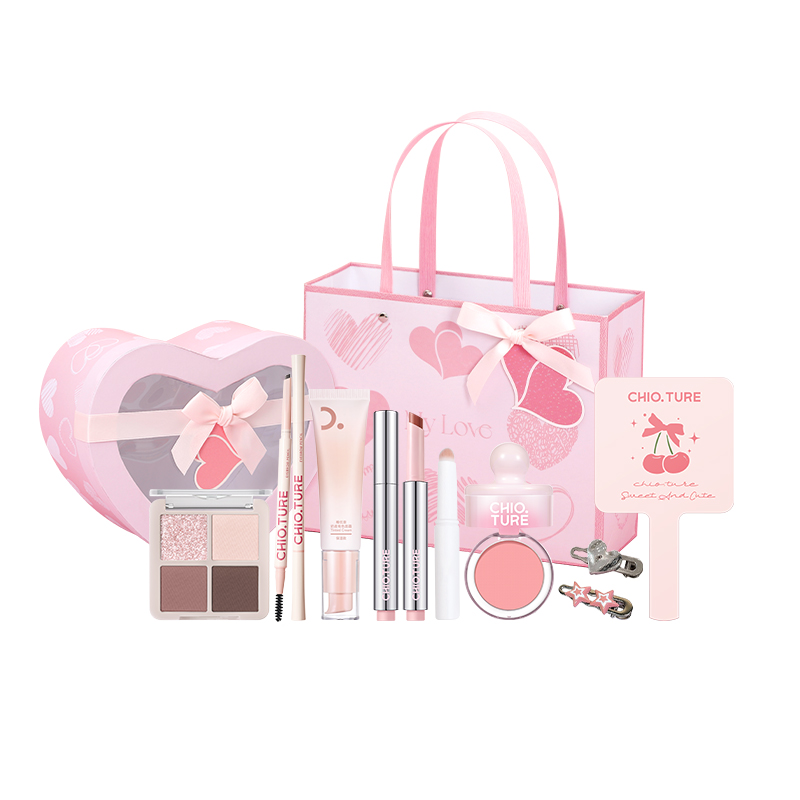 

Набор косметики Love Confession Balloons легко растушевывается натуральный незаметный макияж выравнивает тон кожи CHIOTURE