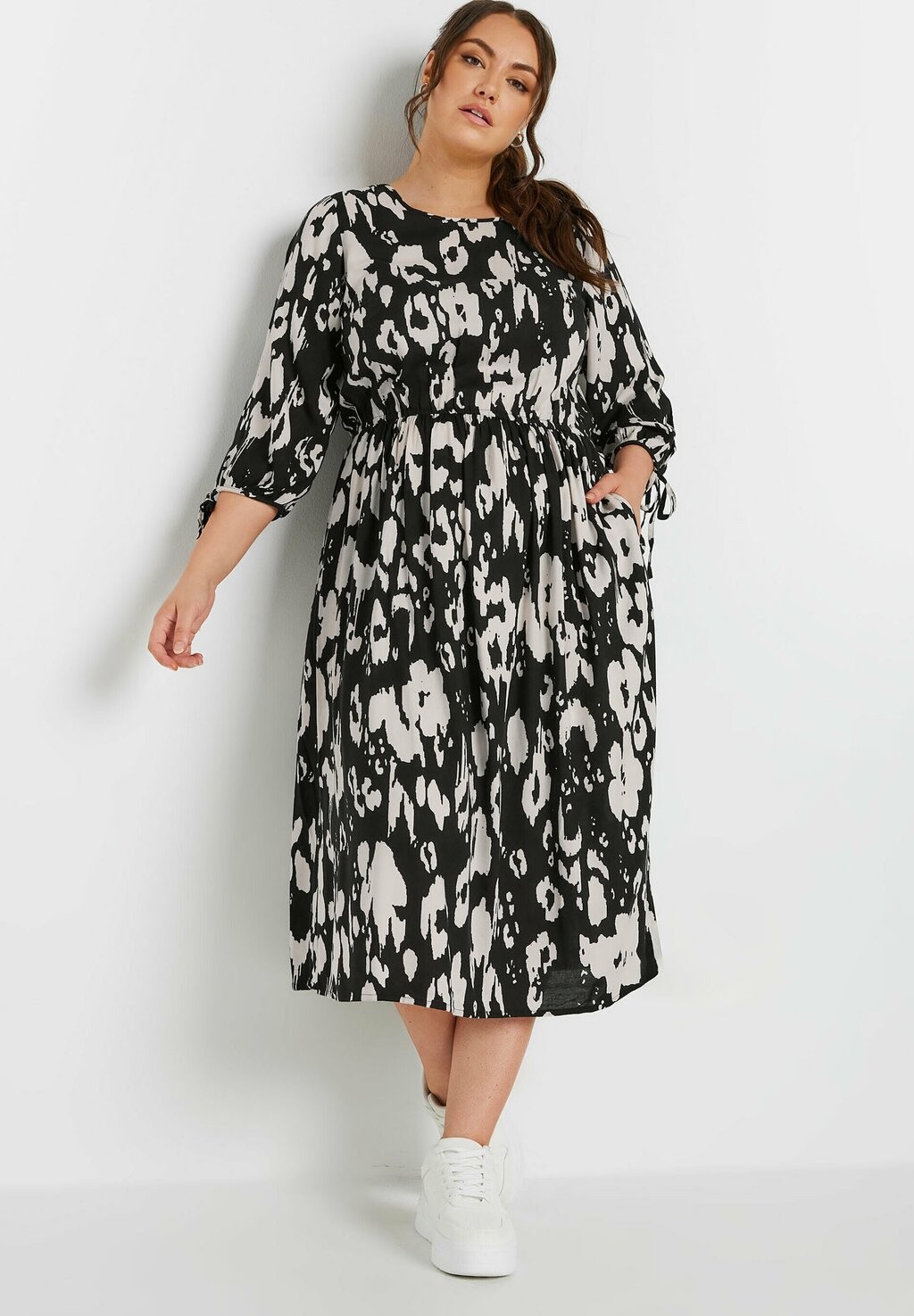 

Повседневное платье LEOPARD MIDAXI Yours Clothing, черный