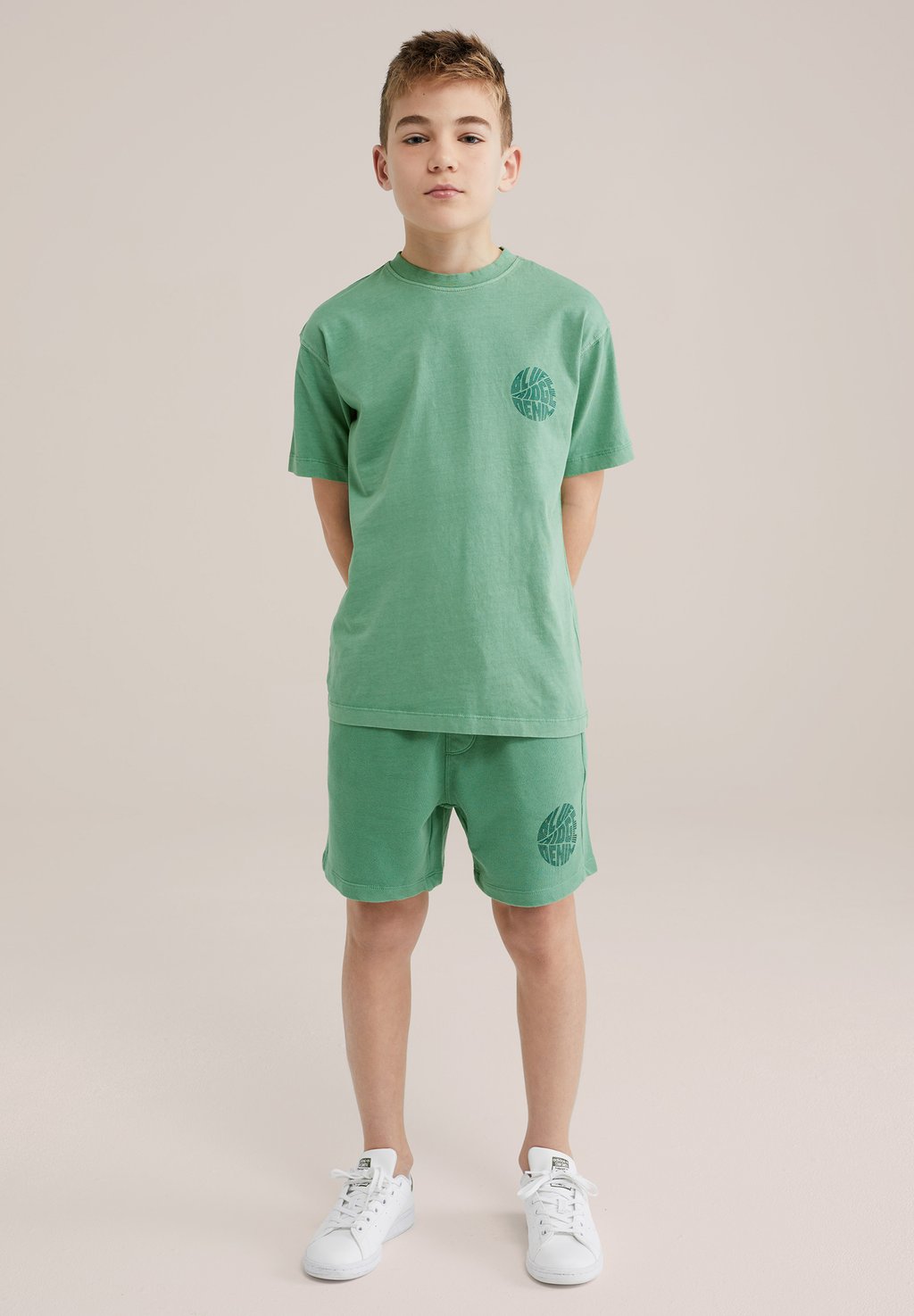 

Шорты BLUE RIDGE WE Fashion, зеленый