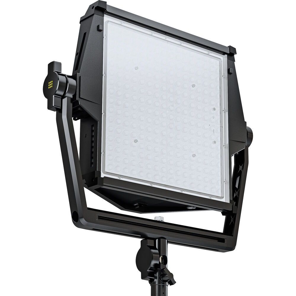 

Светодиодная панель Litepanels Astra IP 1x1 с двумя цветами