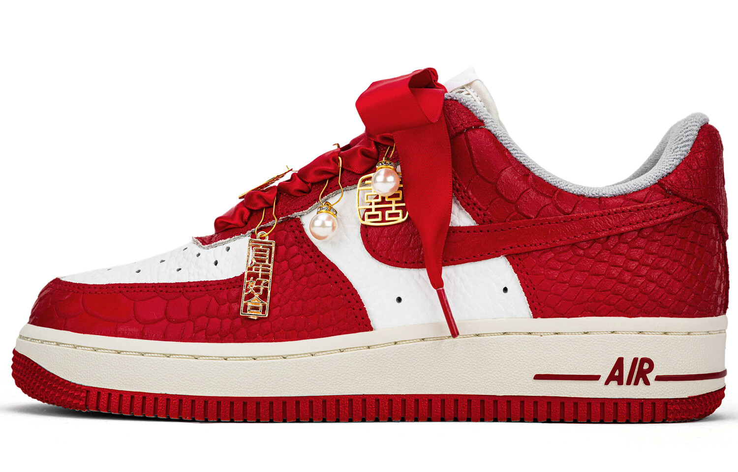 

Обувь для скейтбординга Nike Air Force 1 унисекс, Red