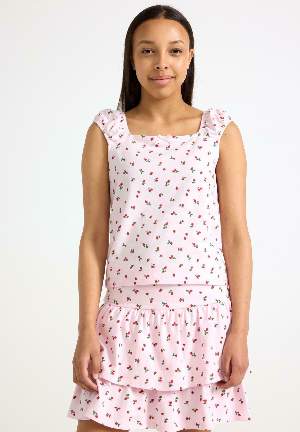 

Топ SLEEVELESS Lindex, фуксия