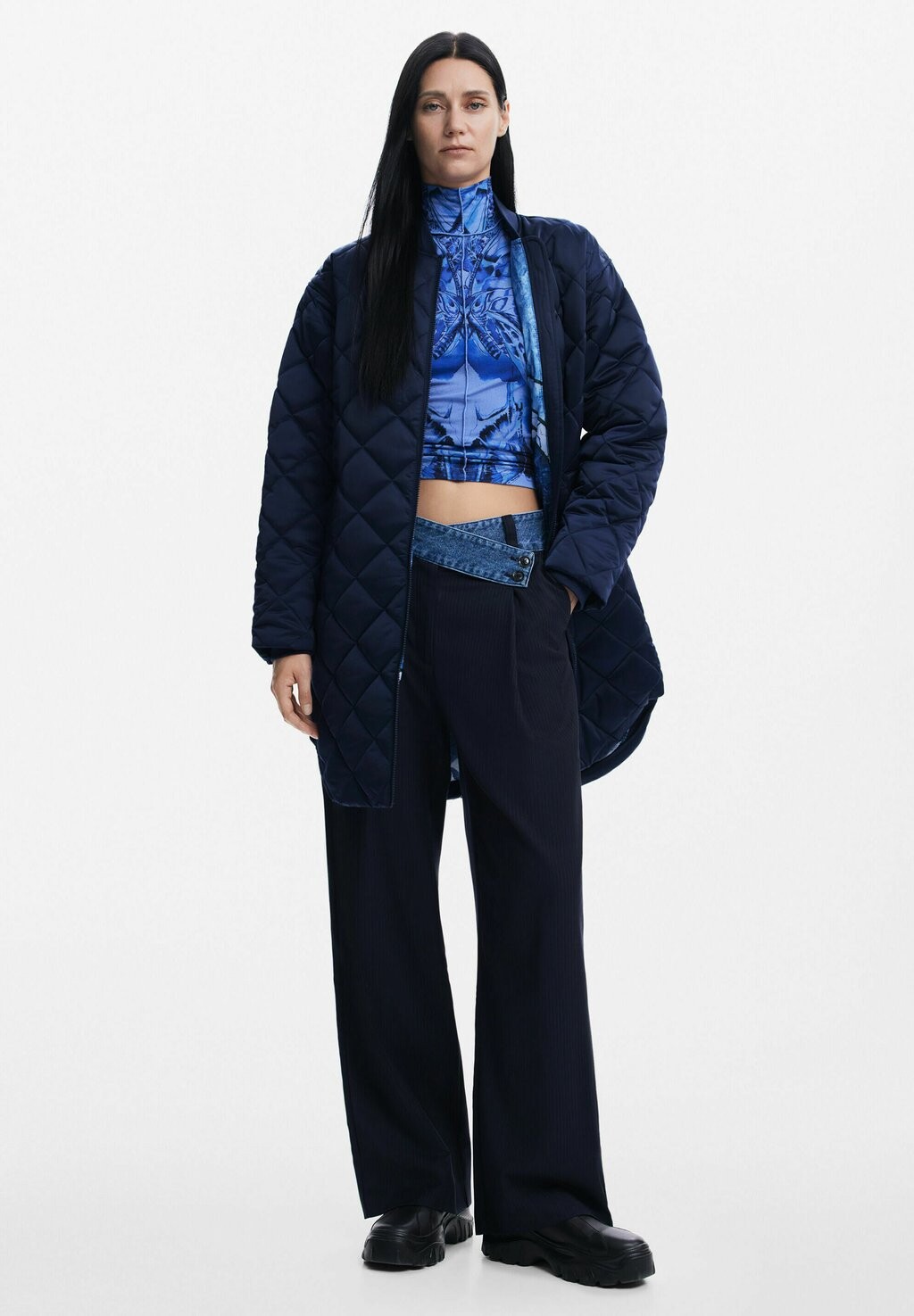 

Зимнее пальто Desigual, синий