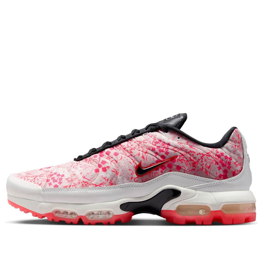 

Кроссовки Nike Air Max Plus Golf 'Augusta Azaleas', бежевый
