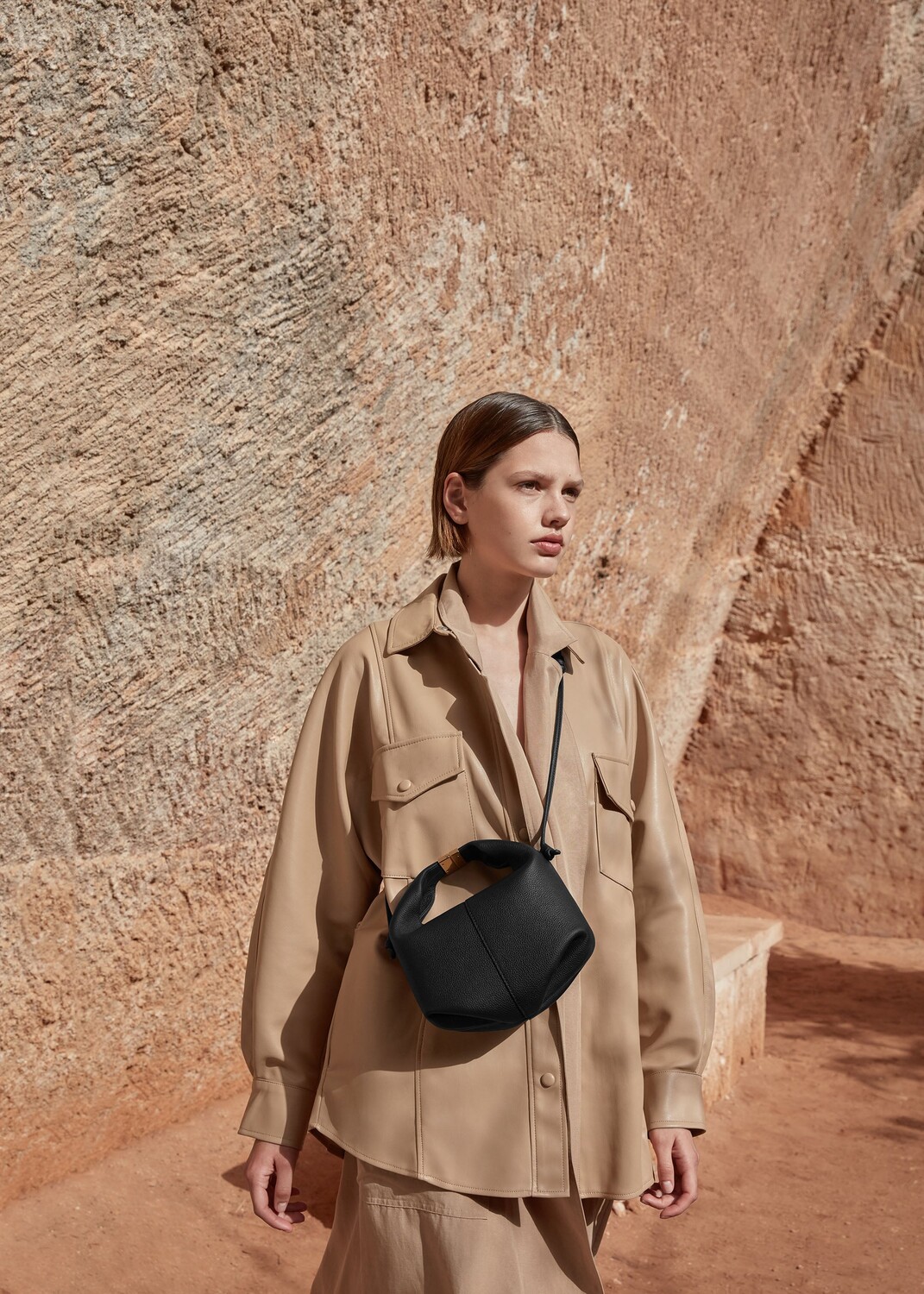 Polene замшевая. Dix hobo polene.