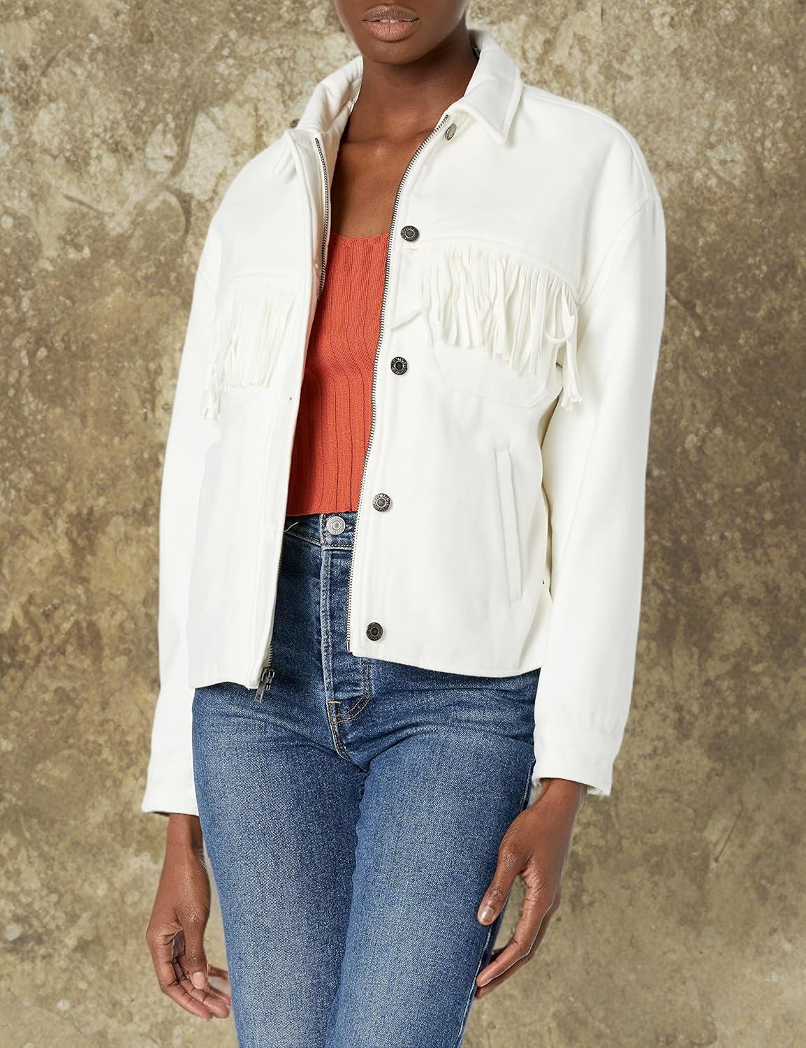 Женская модная куртка-рубашка Levi's (стандартные и большие размеры), Western Cream — фото 4