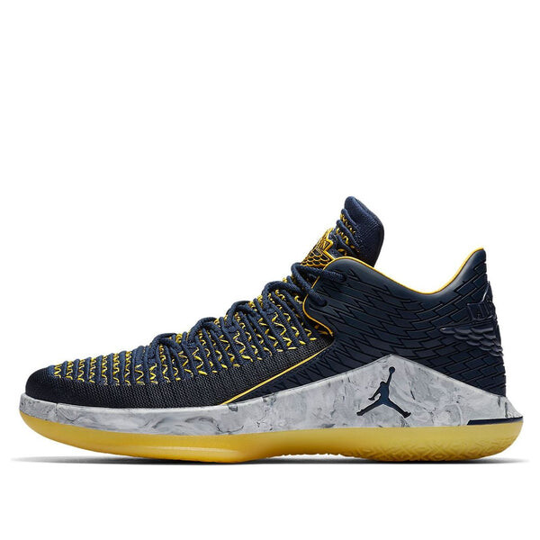 

Кроссовки 32 низкие Air Jordan, синий