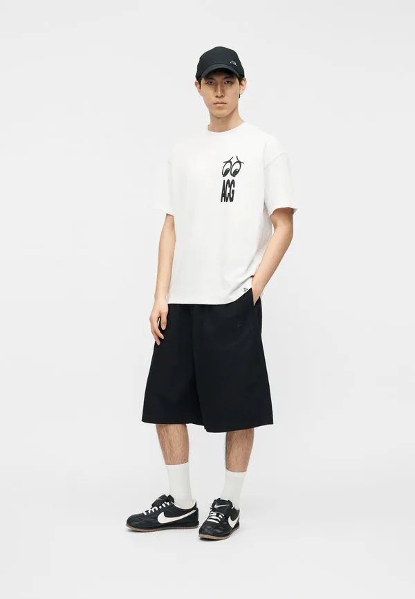 Футболка с принтом, которая не выглядит Nike Acg, Summit White — фото 2