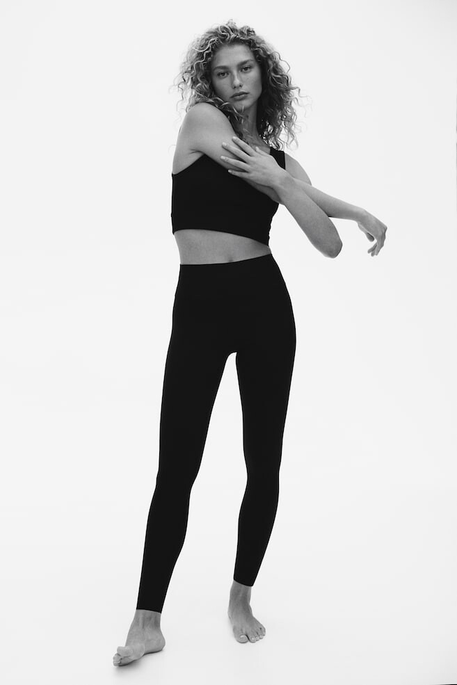 

Спортивные леггинсы длиной до щиколотки из материала Softmove H&M, черный