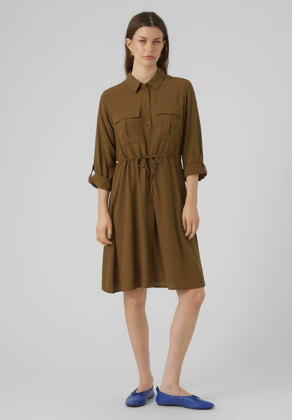 

Классическая рубашка Vero Moda, темно-оливковый