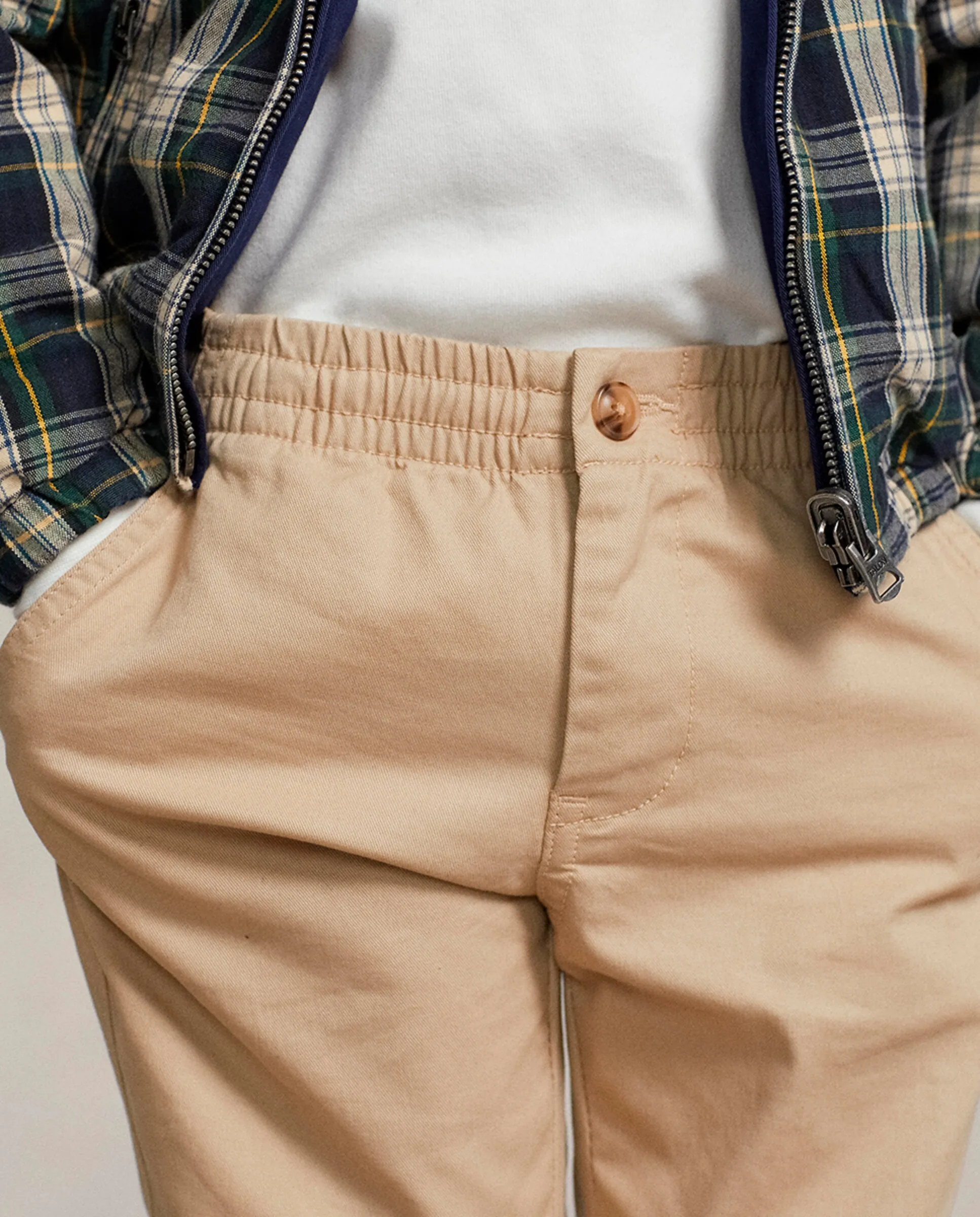 Хлопковые детские брюки чинос с эластичным поясом Polo Ralph Lauren, бежевый — фото 2