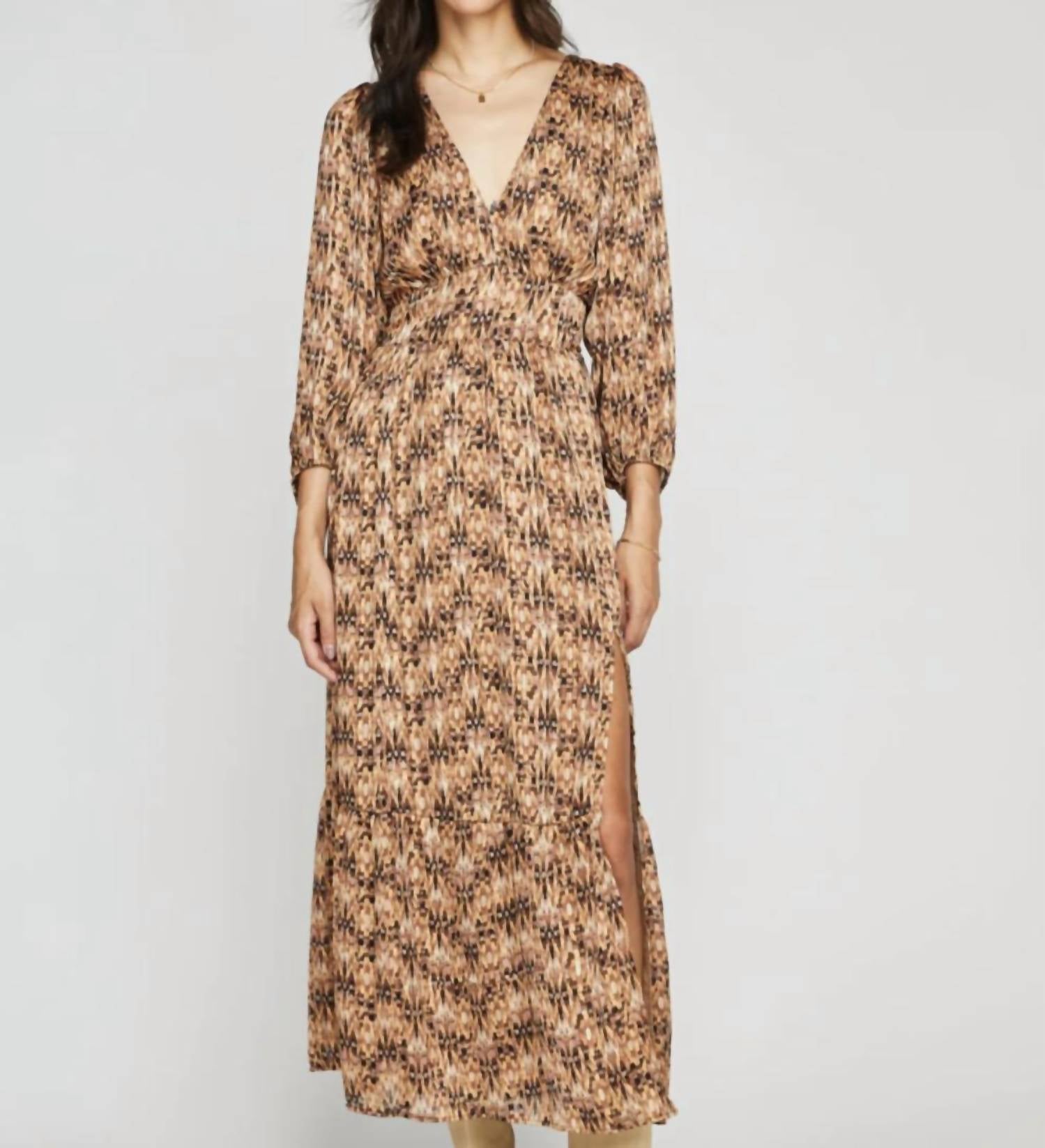 

Платье Beatrice в оттенке охры Gentle Fawn, цвет ochre glimmer