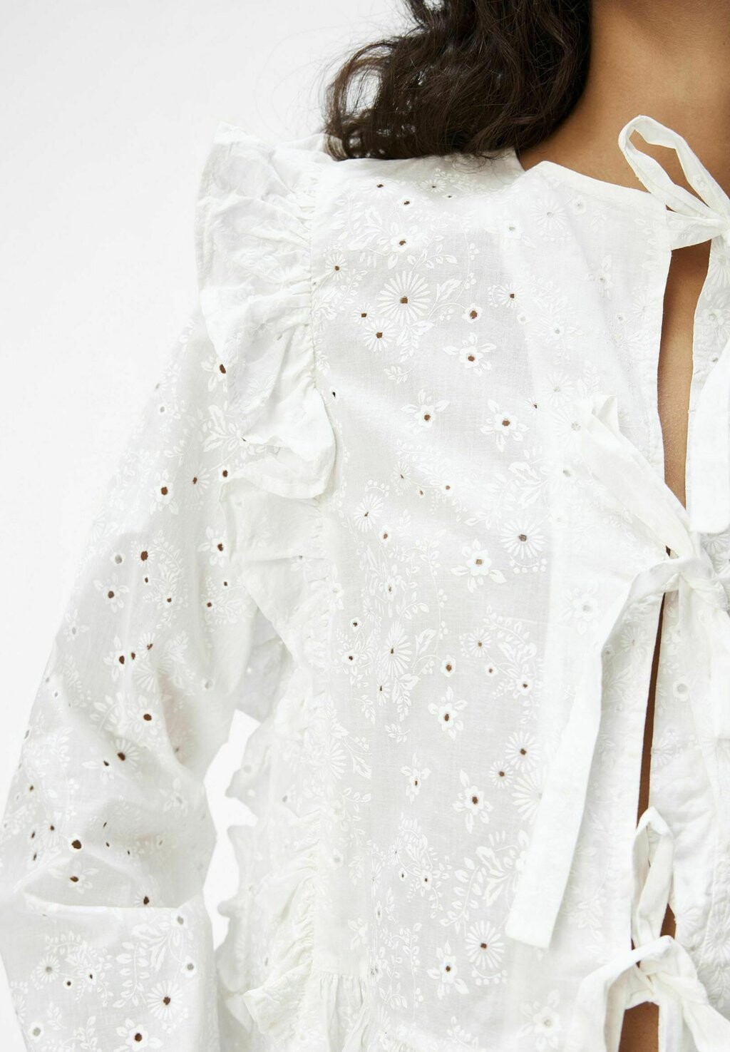 

Блуза JACQUARD Object, молочный