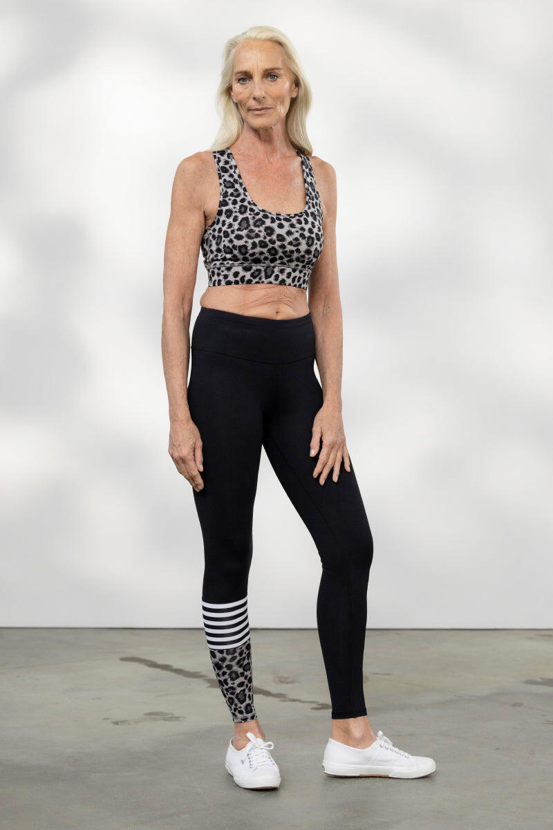 

HEY HONEY Леггинсы в стиле серфинга Leo Stone с 4-сторонней растяжкой и удобным поясом, корректирующими фигуру